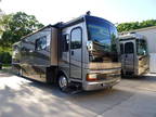 2005 Fleetwood Discovery 39S 39ft