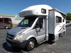 2010 Winnebago Navion 24k 24ft