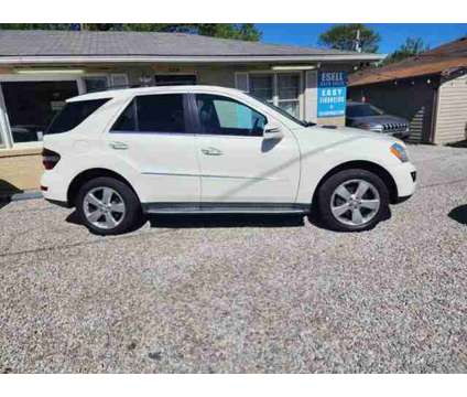 2011 Mercedes-Benz M-Class for sale is a White 2011 Mercedes-Benz M Class Car for Sale in Cahokia IL