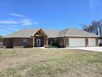 1002 Skyridge Dr Elgin, OK