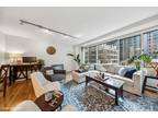 Condo For Sale In Chicago, Illinois