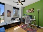 Condo For Sale In Chicago, Illinois