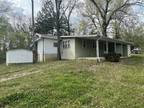 Property For Sale In Thayer, Missouri