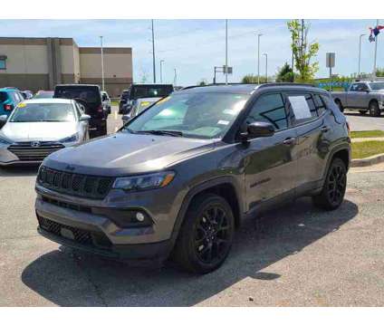 2023 Jeep Compass Altitude is a Grey 2023 Jeep Compass Altitude SUV in Kansas City KS