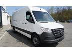 2024 Mercedes-Benz Sprinter 2500 Cargo 170 WB High Roof