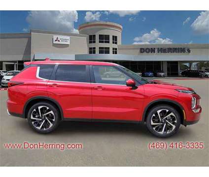 2024 Mitsubishi Outlander SE is a Red 2024 Mitsubishi Outlander SE SUV in Plano TX