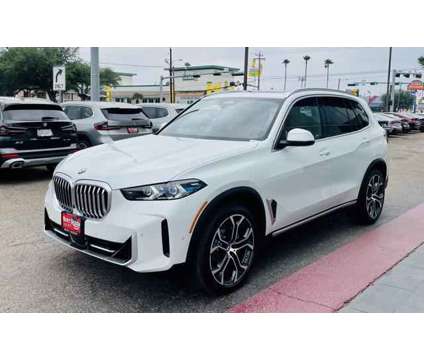 2025 BMW X5 xDrive40i is a White 2025 BMW X5 4.8is SUV in Mcallen TX