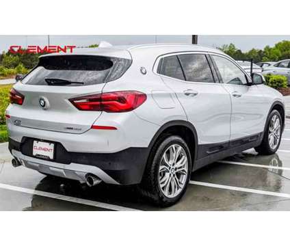 2022 BMW X2 sDrive28i is a Silver 2022 BMW X2 sDrive28i SUV in Wentzville MO