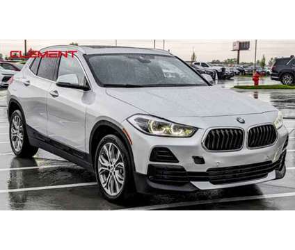 2022 BMW X2 sDrive28i is a Silver 2022 BMW X2 sDrive28i SUV in Wentzville MO