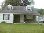 3396 Tangent St, Youngstown, OH 44502