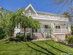 Home For Sale In Port Washington, New York