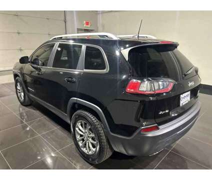 2021 Jeep Cherokee Latitude Lux is a Black 2021 Jeep Cherokee Latitude Car for Sale in Madison WI