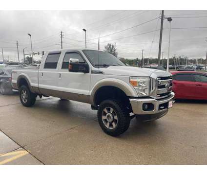 2011 Ford Super Duty F-250 SRW Lariat is a White 2011 Ford Car for Sale in Des Moines IA