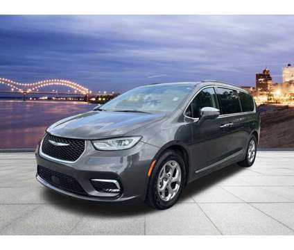 2022 Chrysler Pacifica is a Grey 2022 Chrysler Pacifica Car for Sale in Bartlett TN