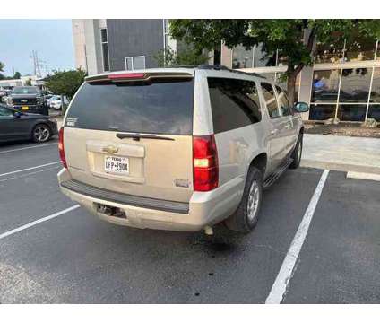 2007 Chevrolet Suburban Lt is a Gold 2007 Chevrolet Suburban LT Car for Sale in Georgetown TX