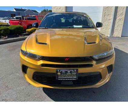 2024 Dodge Hornet R/T Plus is a Gold 2024 Car for Sale in Mendon MA