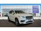 2024 Volvo XC90 Recharge Plug-In Hybrid Ultimate Bright Theme