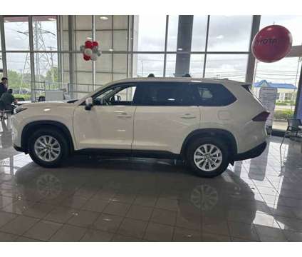 2024 Toyota Grand Highlander XLE is a White 2024 Car for Sale in Lexington KY