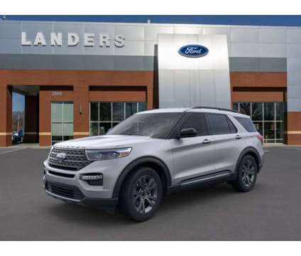 2024 Ford Explorer XLT is a Silver 2024 Ford Explorer XLT Car for Sale in Collierville TN