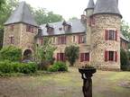 Inn for Sale: Chateau de Bellefond