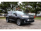 2018 Toyota Highlander Black, 77K miles