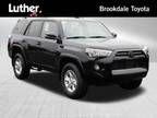 2021 Toyota 4Runner Black, 37K miles