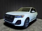 2025 Audi Q7 White, new