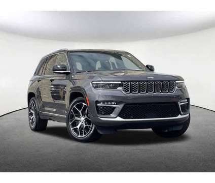 2023UsedJeepUsedGrand CherokeeUsed4x4 is a Grey 2023 Jeep grand cherokee Summit Car for Sale in Mendon MA