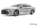 2022 Toyota Avalon Hybrid, 24K miles