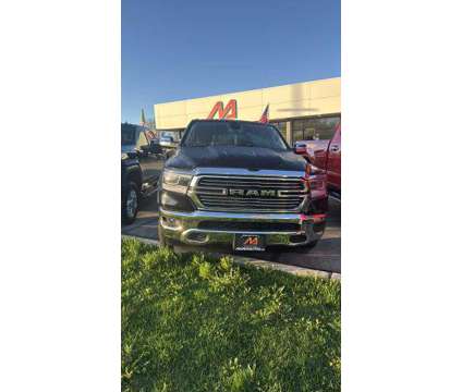 2019 Ram 1500 Crew Cab for sale is a Black 2019 RAM 1500 Model Car for Sale in Elgin IL