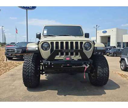 2022 Jeep Gladiator Rubicon 4x4 is a Gold 2022 Truck in Brenham TX