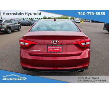 2015 Hyundai Sonata SE is a Red 2015 Hyundai Sonata SE Sedan in Chillicothe OH