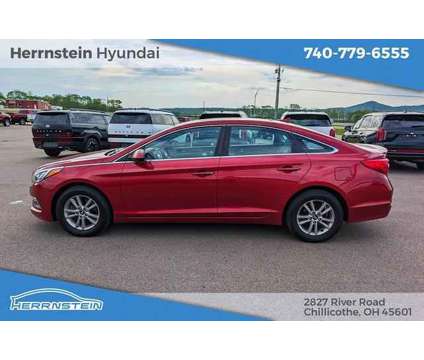 2015 Hyundai Sonata SE is a Red 2015 Hyundai Sonata SE Sedan in Chillicothe OH