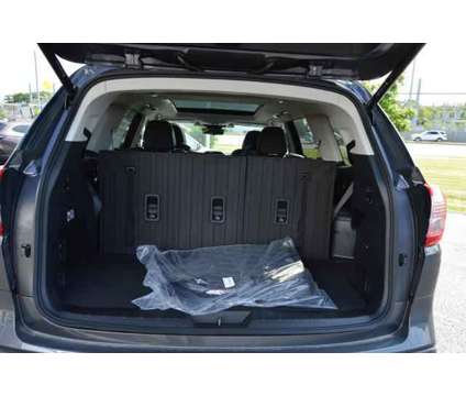 2024 Subaru Ascent Touring 7-Passenger is a Grey 2024 Subaru Ascent SUV in Highland Park IL