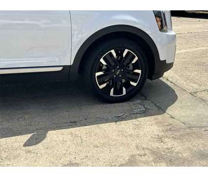 2023 Kia Telluride SX Prestige is a White 2023 SUV in Montgomery AL