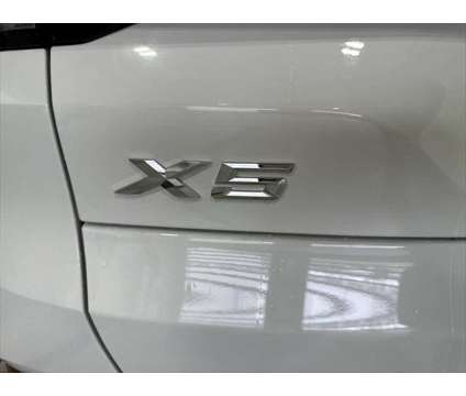 2024 BMW X5 xDrive40i is a White 2024 BMW X5 3.0si SUV in Anchorage AK