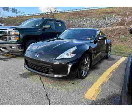 Used 2016 NISSAN 370Z For Sale is a Black 2016 Nissan 370Z Car for Sale in Tyngsboro MA