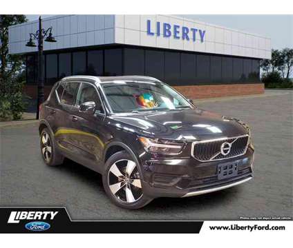 2020 Volvo XC40 Momentum AWD is a Black 2020 Volvo XC40 SUV in Canton OH