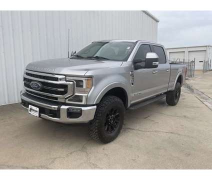 2022 Ford F-250SD Lariat is a Silver 2022 Ford F-250 Lariat Truck in Corsicana TX