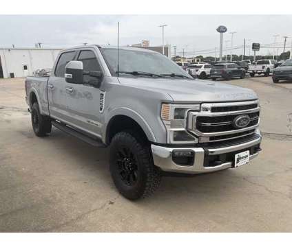 2022 Ford F-250SD Lariat is a Silver 2022 Ford F-250 Lariat Truck in Corsicana TX