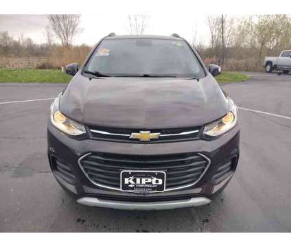 2021 Chevrolet Trax LT is a Black 2021 Chevrolet Trax LT SUV in Ransomville NY