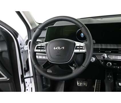 2024 Kia Telluride SX is a White 2024 SX SUV in Kennesaw GA