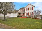 26 Bowes Ln, Reading, PA 19606