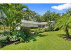 5916 Bonaventure Pl, Sarasota, FL 34243