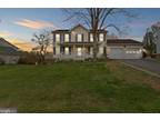 7214 Lord Barton Dr, Fredericksburg, VA 22407