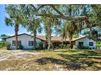 1061 Owl Dr, Englewood, FL 34223