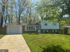 9012 Pinehurst Dr, Fort Washington, MD 20744