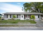 2315 19th St E, Bradenton, FL 34208