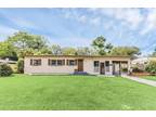 3702 E Esther St, Orlando, FL 32812