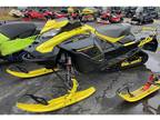 2022 Ski-Doo Renegade® X-RS® Rotax® 900 ACE™ Turbo R SS Ice Rip Snowmobile